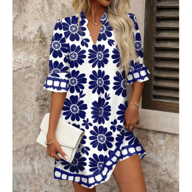 🔥👗Sukienka z dekoltem w serek i kwiatowym nadrukiem