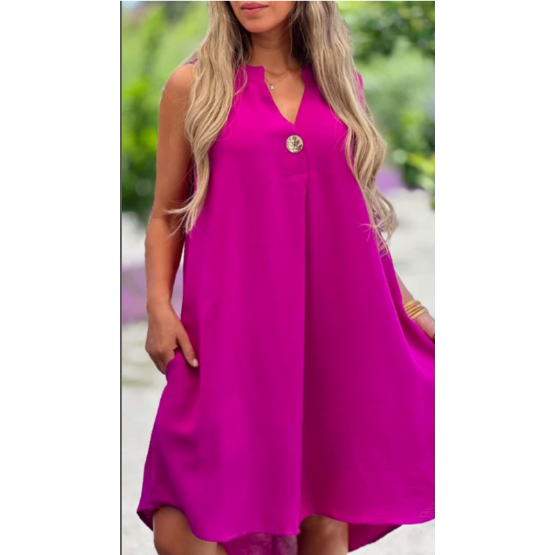 🔥👗 Monochromatyczna sukienka bez rękawów
