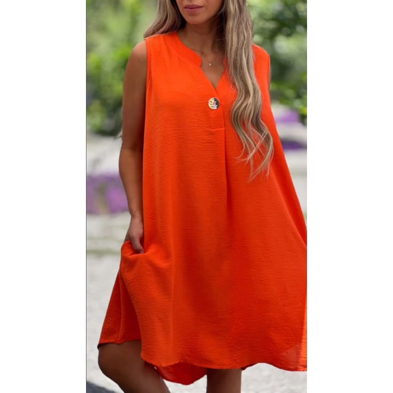 🔥👗 Monochromatyczna sukienka bez rękawów