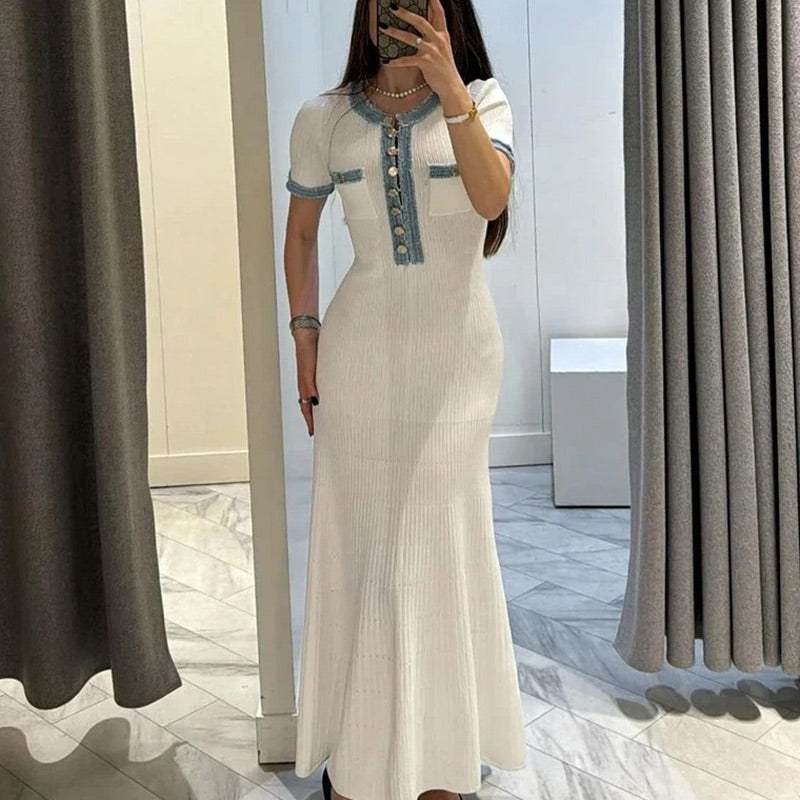 🔥👗Modna dzianinowa sukienka maxi o wąskim kroju z metalowymi guzikami