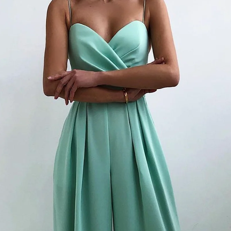 💃Hot Sale 49% OFF🎁Women's Solid Color Camisole Waist-slimming Straight Jumpsuit