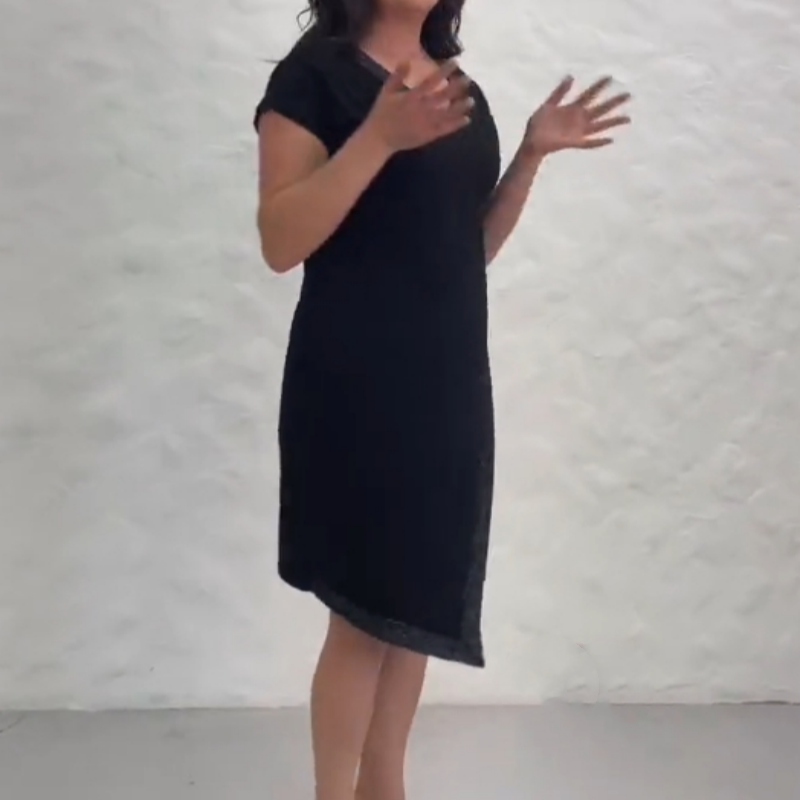 🔥👗Elegancka patchworkowa sukienka z krótkim rękawem i dekoltem w serek